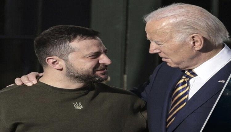 لم يبق لدى بايدن سوى زيلينسكي