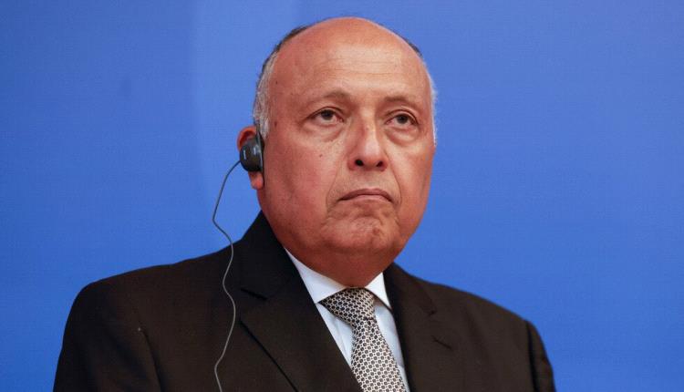 شكري يطالب العالم تحمل المسؤولية لوقف شامل لإطلاق النار بغزة ويحذر من انفجار في الضفة