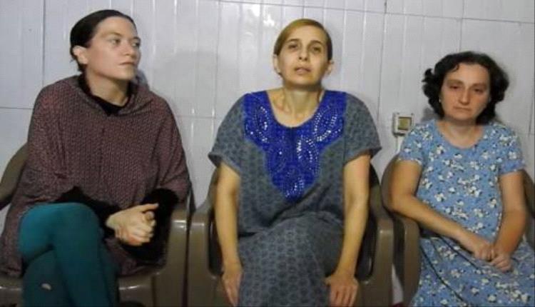 "القسام" تنشر رسالة مسجلة بالصوت والصورة من أسيرات إسرائيليات لنتنياهو وحكومته 