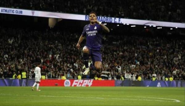 ريال مدريد يهزم أتلتيك بيلباو بثنائية برازيلية