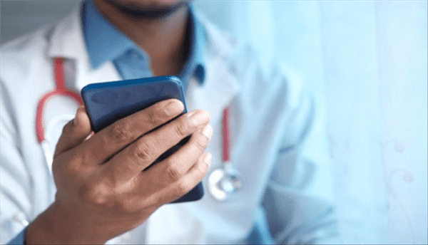 مواد كيميائية موجودة على هاتفك قد تزيد خطر إصابتك بالسرطان