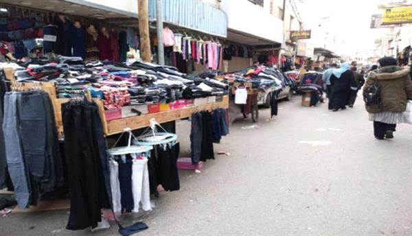 نظرا للأوضاع الصعبة.. البديل الأمثل في العيد هي البسطات التجارية في عدن
