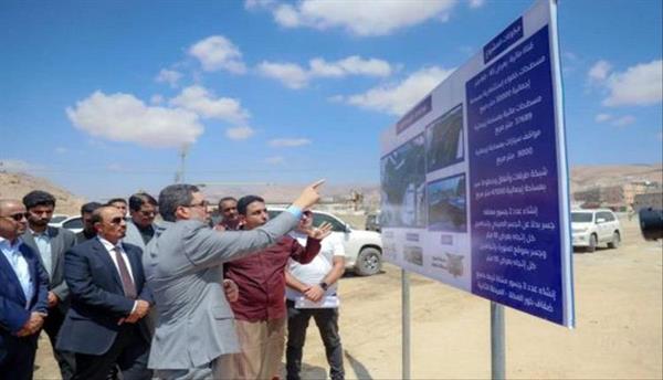 بن مبارك يطالب بمخطط حضري يتناسب مع مكانة المكلا

