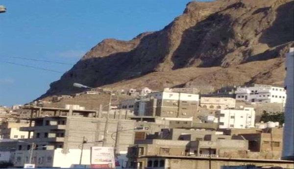 ازمة مياه خانقة في عدن
