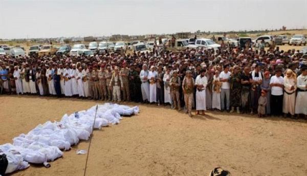 هل قتلوا في مواجهات مع القوات الجنوبية أم من الضربات الأمريكية؟!.. تشييع (8) جثامين لقيادات ميدانية حوثية
