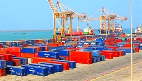 توجه حوثي لرفع جمارك البضائع القادمة من موانئ الحكومة 100%