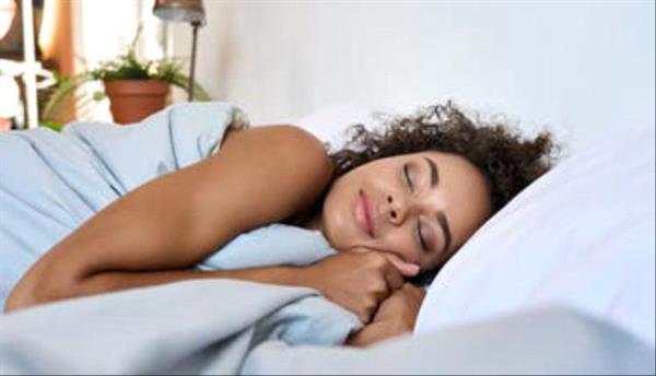 دراسة حديثة.. النوم الجيد يطيل حياة الانسان ويضيف سنوات لعمره