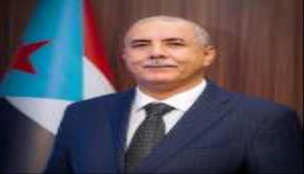 قيادي بالإنتقالي: لودر الاسم المسكون بذاكرة شرفاء الجنوب 4 قيادي بالإنتقالي: لودر الاسم المسكون بذاكرة شرفاء الجنوب