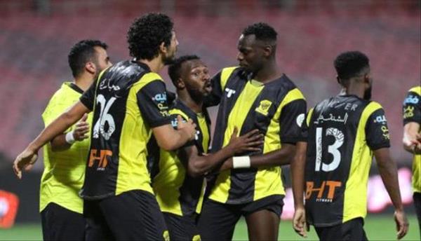 ضربة موجعة للاتحاد قبل موقعة الهلال بكأس الحرمين