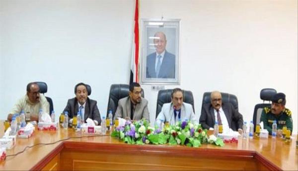 تنفيذي شبوة يطالب رئيس الحكومة بإنشاء مصفاة نفط في المحافظة