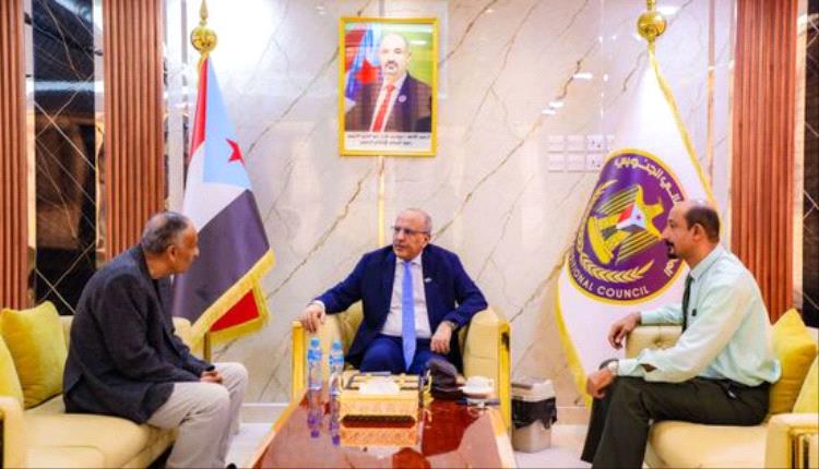 الانتقالي الجنوبي يشدد على دعم التعليم العالي في عدن