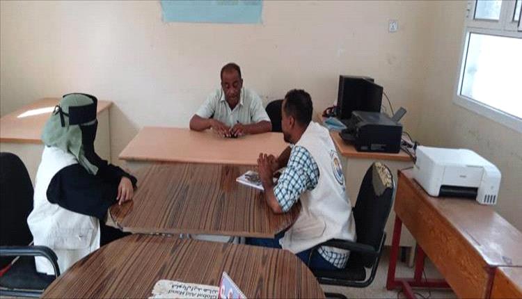 مؤسسة ثمار الخير تزور مدرسة الفلاحين في الكود لمناقشة مشروع براد المياه
