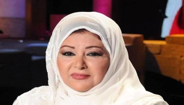 الفنانة المصرية عفاف شعيب تنتقد فنانات خلعن الحجاب
