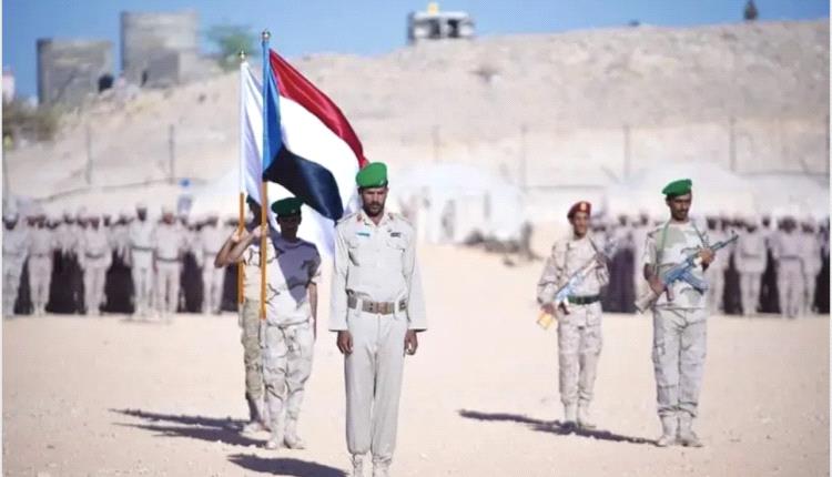 تخرج دفعة جديدة من “اللواء الرابع مشاة” في معسكر الشهيد أحمد محسن السليماني بشبوة
 