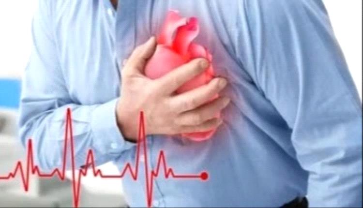 ضربات القلب غير المنتظمة قد تكون علامة على الإصابة بهذا المرض
