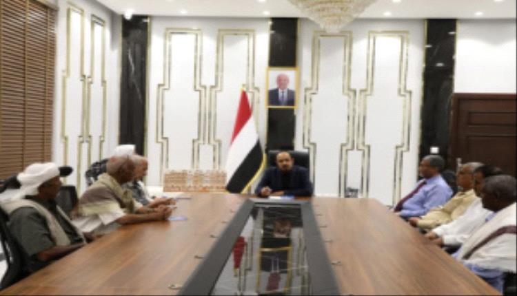 محافظ حضرموت يبحث مع عددٍ من شرائح المجتمع جهود التشاور لتحسين الخدمات وتطوير الأداء
