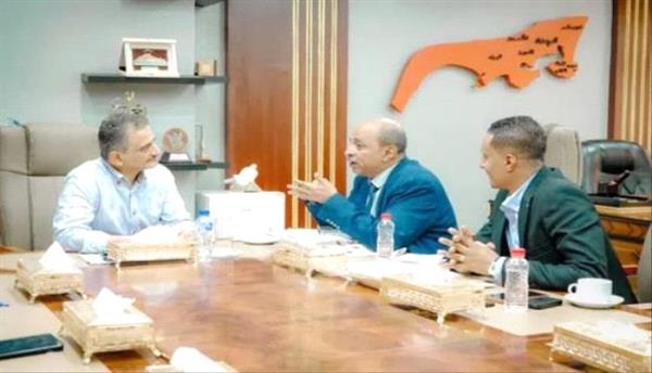 لملس يوجه بتطوير الخدمات الطبية في مستشفى الجمهورية