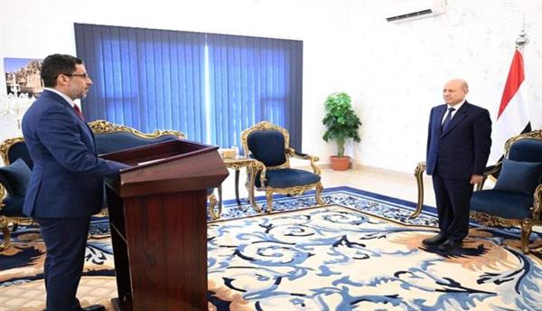 بن مبارك يؤدي اليمين: التحديات ترافق البداية الجديدة لرئيس الوزراء في العاصمة عدن