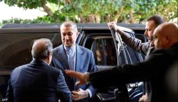وزير الخارجية الإيراني يزور لبنان لبحث قضايا إقليمية
