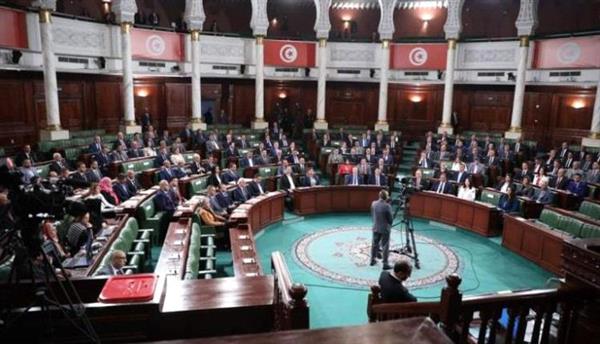 «المرسوم 54».. تعديل قانوني لاصطياد «ذباب» الإخوان الإلكتروني بتونس
