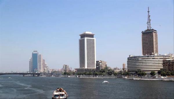 خبراء مصريون: مشروع "رأس الحكمة" سينهي السوق السوداء للعملة ويوفر ملايين فرص العمل