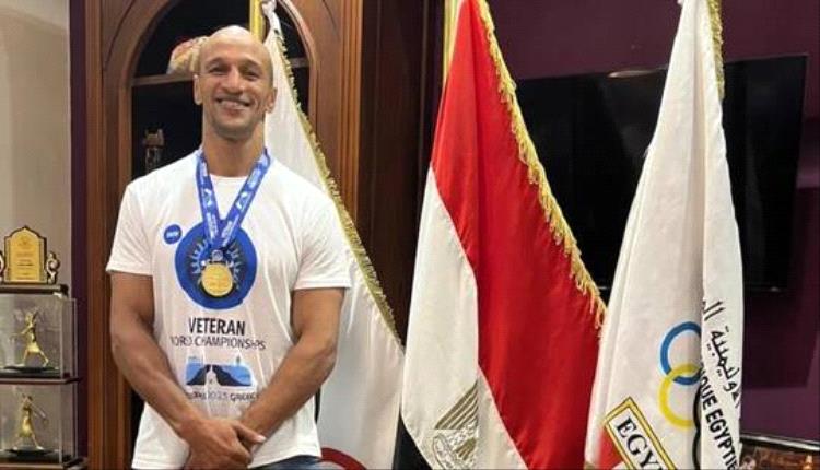 بطل مصري يعلن اعتزاله قبل أولمبياد باريس 2024