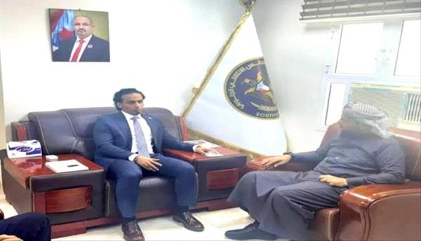 السقاف يلتقي إدارة الفكر والإرشاد في انتقالي العاصمة عدن
