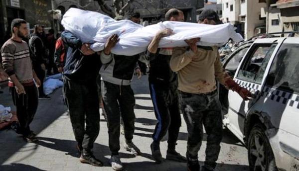 «خلطوا المساعدات بدمائنا».. سكان غزة يئنون تحت ثقل «مجزرة الدقيق»
