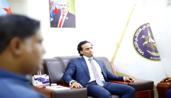 رئيس انتقالي العاصمة عدن يطلع على آخر الاستعدادات لانطلاق بطولة المريسي الرمضانية