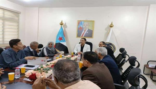 براءة ذمة أم فساد؟ باعوم يضع ملف "إبراء الذمة المالية" على المحك