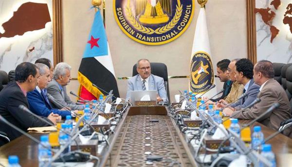 تحذير حاد: رئاسة الانتقالي ترد بقوة على الإجراءات الأحادية وتهدد بالتصدي للتأزيم