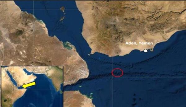 هجوم بحري بصاروخين يستهدف سفينة جنوب خليج عدن
