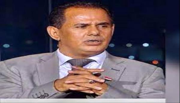 منصور صالح: الانتقالي يرفض قرارات الرئاسي الانفرادية
