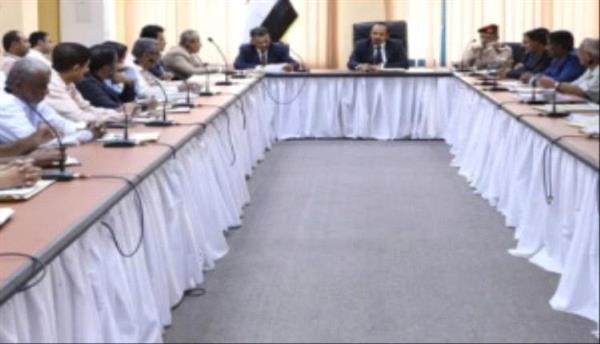 “تنفيذي حضرموت” يُقر اعتماد أنظمة أتمتة المرافق الحكومية ويقف أمام جهود تحسين الخدمات

