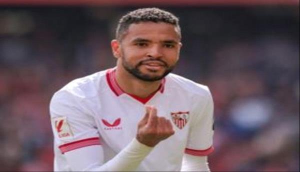 النصيري يتفاوض مع فنربخشة.. وإشبيلية ينتظر قراراً نهائياً