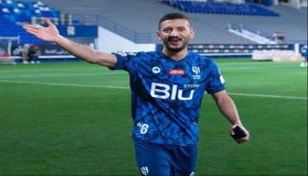 الاتفاق يتعاقد مع لاعب الهلال عبد الإله المالكي
