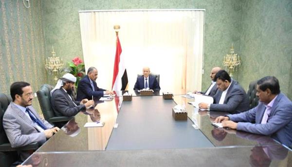 هل تُنهي الحرب في اليمن؟ مجلس القيادة الرئاسي يُقدم خارطة طريق للحل السياسي