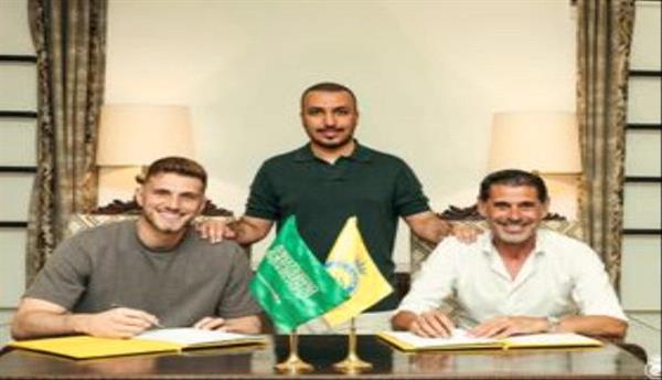 النصر السعودي يتعاقد مع حارس منتخب البرازيل حتى 2028