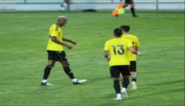 تاليسكا يُتوّج عودته بهدف في تعادل النصر ودياً مع فارينزي
