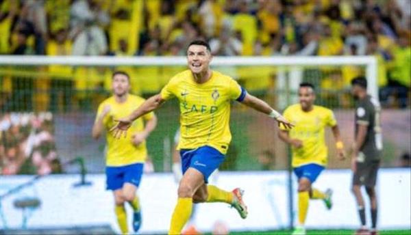 رونالدو يسجل تاريخًا جديدًا في الدوري السعودي