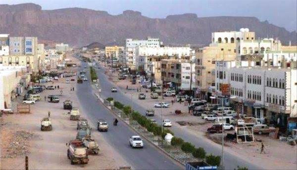 مواطن يقدم على قتل شقيقه داخل محل خضار