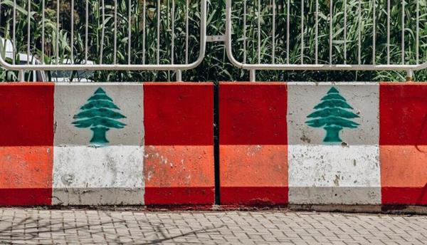 القبض على أب قتل ابنته ويعنف أبناءه وشخص يتحرش بأطفال قصّر والكشف عن جنسيتهما