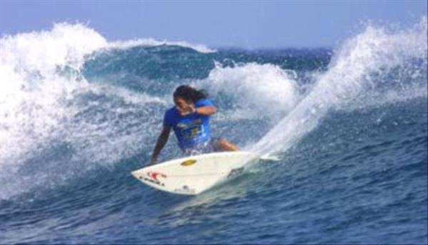 نهايته صادمة.. سمكة قرش تقتل راكب أمواج محترفاً في هوليوود