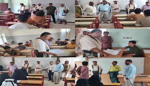 مدير عام مودية ومدير مكتب التربية والتعليم يدشنان امتحانات الثانوية العامة للعام الدراسي 2024/2023م
