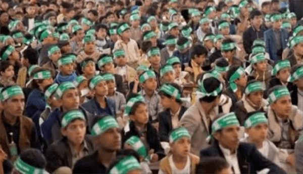 مليشيا الحوثي تدرب الآلاف من طلاب المدارس في صنعاء اليمنية