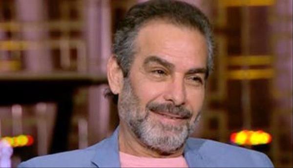 بعد تكريمه عن فيلم عرض قبل 40 عاماً.. أحمد عبد العزيز يكشف الجديد