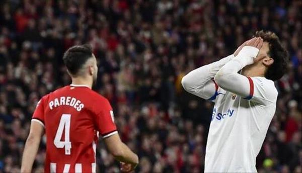 برشلونة يفشل في استغلال تعثر ريال مدريد بعد واقعة "ميستايا"