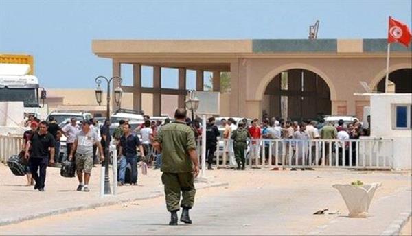 استئناف حركة المرور بين تونس وليبيا بعد غلق المعبر لإجراءات احتياطية