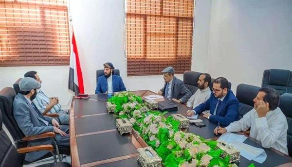 "نحو منفذ حدودي متميز: الرباش يناقش خطط تطوير منفذ الوديعة"