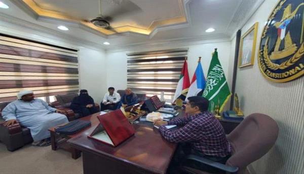 المحمدي  يدعو لتحسين الوضع الصحي بمحافظة حضرموت 
